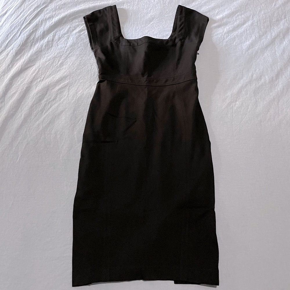 DVF perfect black dress with stretch